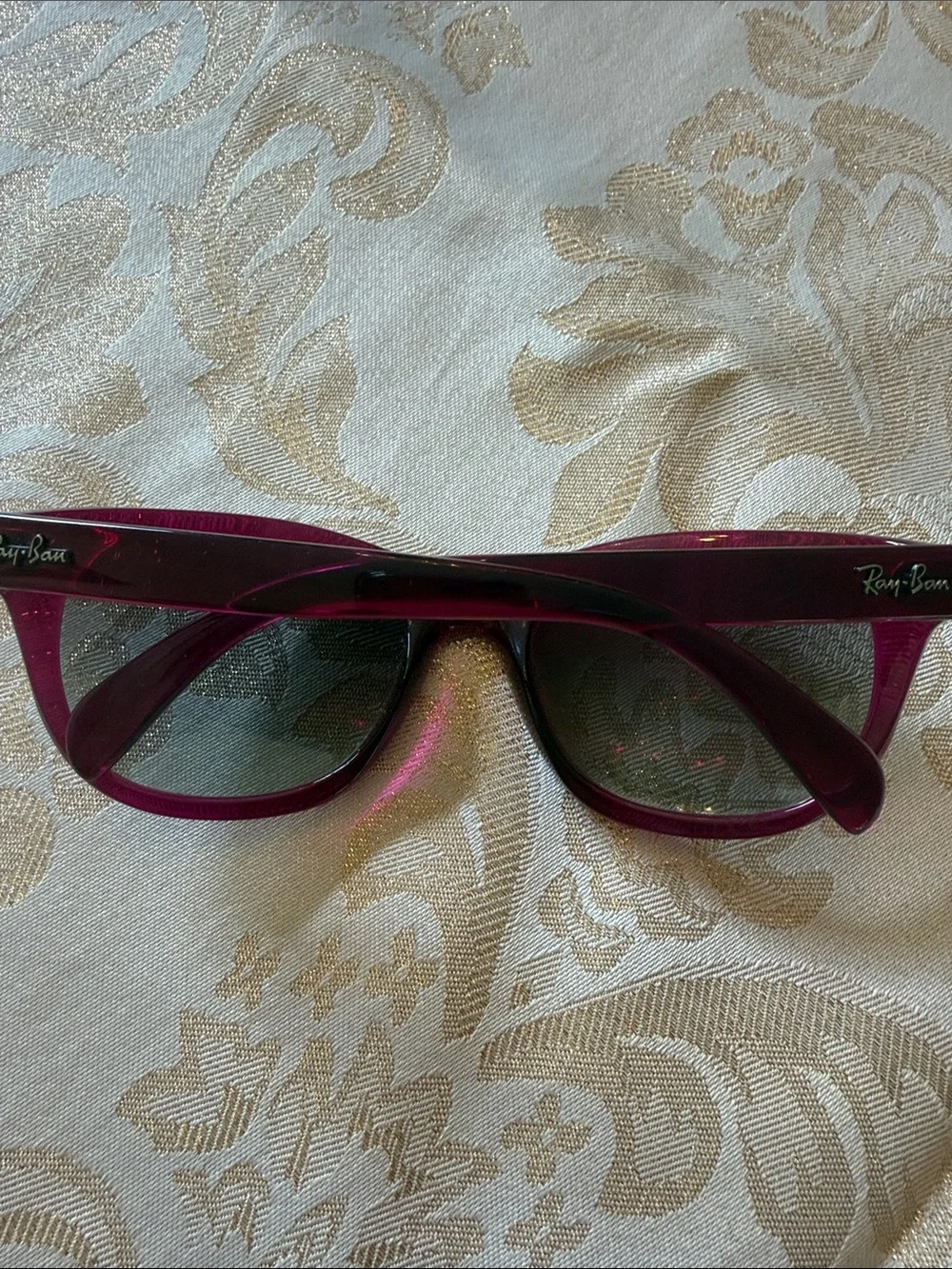 Ray-Ban Women's Magenta Cat Eye Sunglasses with Red Case